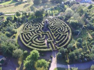 hidden valley the puzzle park 300x225