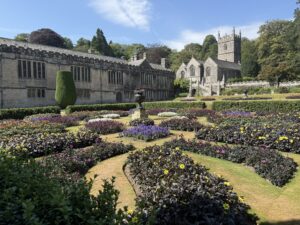 Parterre Lanhydrock Clair Harwood 300x225