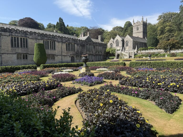 Parterre Lanhydrock Clair Harwood 768x576