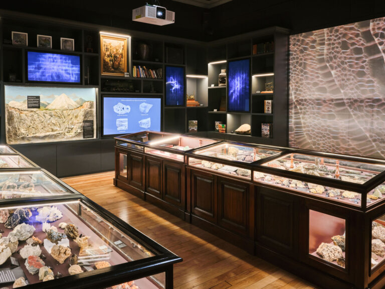 Museum Interior Digital Lab Mineral Gallery 768x576