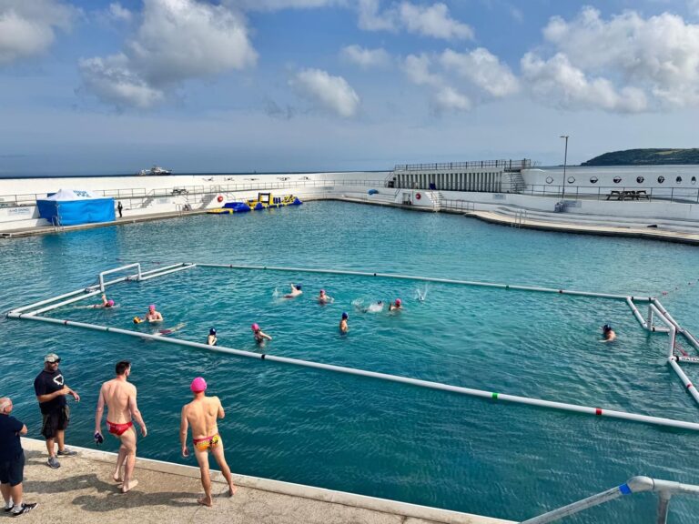 water polo 3f55ea62 7ec8 4ef7 b4d3 170bea552f35 768x576